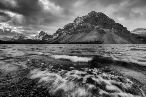Bow lake