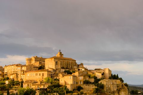 Gordes in avondlicht