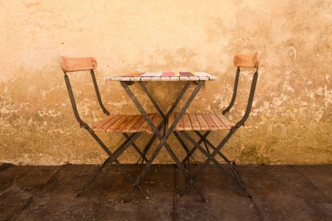 Tafeltje en twee stoelen
